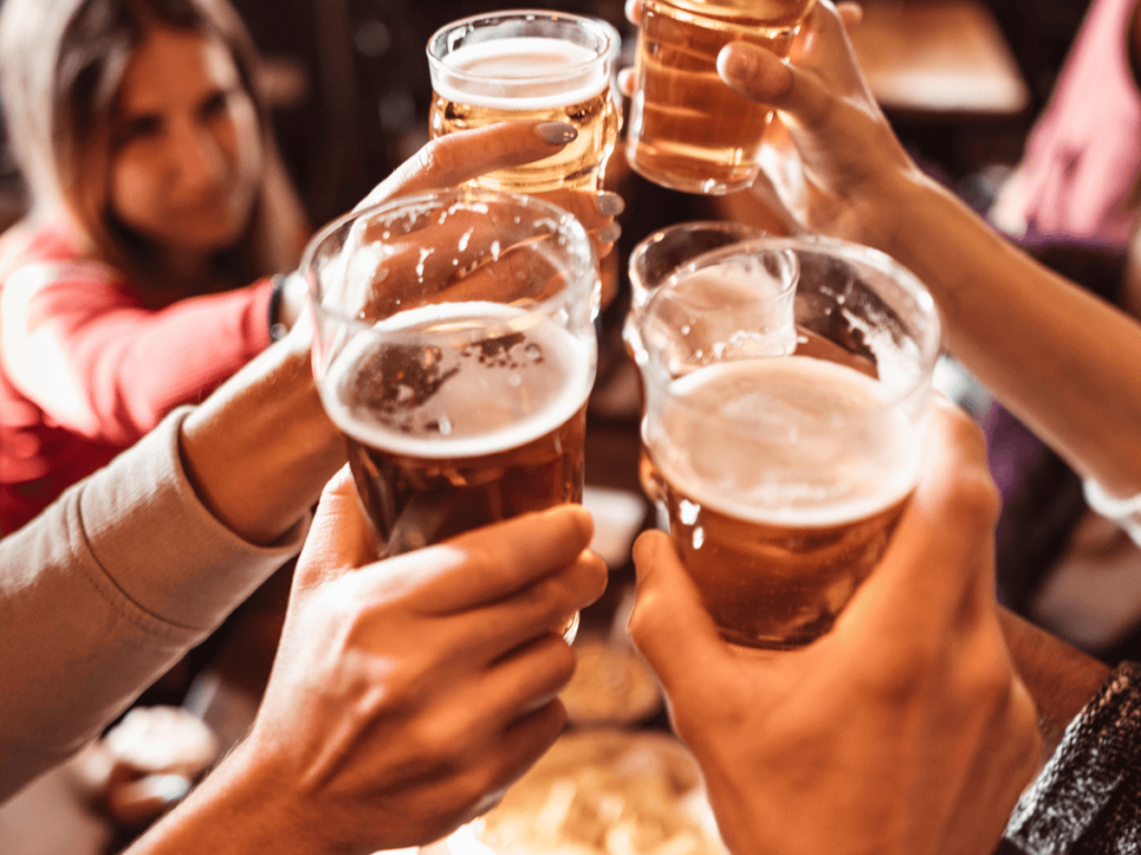 Stephen Ailwood Legal Northern Ireland office advises The Clover Group in the successful purchase, refurbishment and reopening of historic Belfast bar.